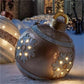 🎄 Oppblåsbare julekuler i XL – gjenbrukbare, UV-bestandige, enkel lagring. Lag et stort høytidsuttrykk ute! ✨🎅