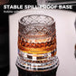 🥃 360° roterende whiskeyglass – blyfritt glass, 300 ml, relieffmønster. Unik samtalestarter for bar og fest! ✨💫