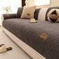 🛋️ Tykt sklisikkert sofatrekk – ultramyk komfort, ripebestandig, vaskbart. Perfekt for hjem med barn og kjæledyr! ✨🐾