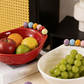 🍽️ Morsom snacksbolle med 6 gafler – mattrygg plast, stabilt design. Et blikkfang på bordet! 💪🎉