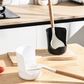 🍳 Kjøkkenredskapsholder med dobbel spor – holder lokk og redskaper samtidig. Varmebestandig PP, dryppbrett, tåler oppvaskmaskin – ryddig benk! ✨🧼