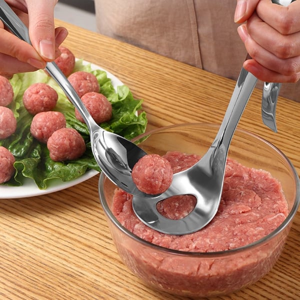 🍽️ Kjøttbollformer i rustfritt stål – rask, ren og enkel å bruke. Perfekt til hjemmelaging! 🔪✨